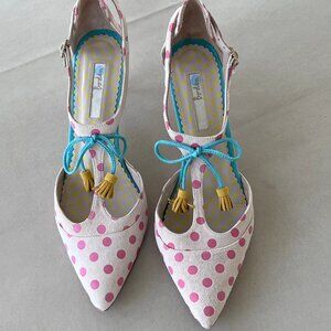 Boden cream suede with pink polka closed toe heels 39 1/2